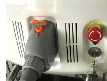 triple diode laser device urządzenie z potrójnym laserem diodowym